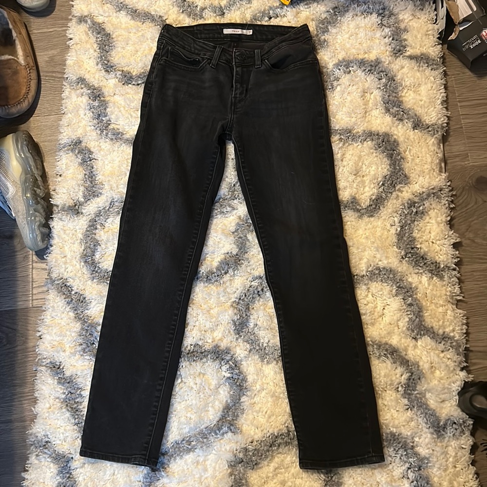 Levi Women’s Black Jeans Size 27